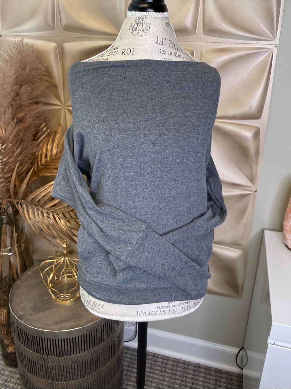 ALO Yoga Gray Off-Shoulder Knit Sweater